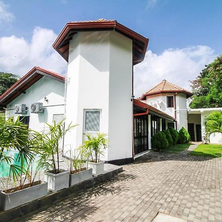 Oyo 270 Pavana Resort Negombo Eksteriør bilde